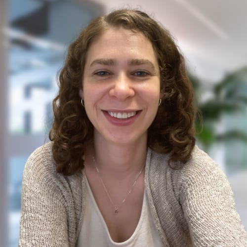 Headshot of Leila Hartstein, LICSW