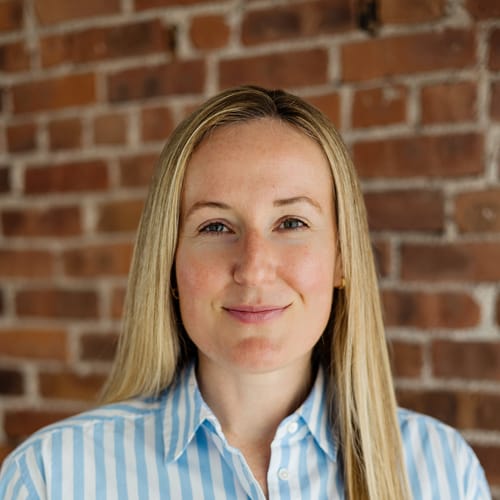 Headshot of Kimberly Peltola, LCSW
