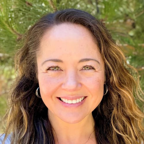 Headshot of Lori Erwin, LPC