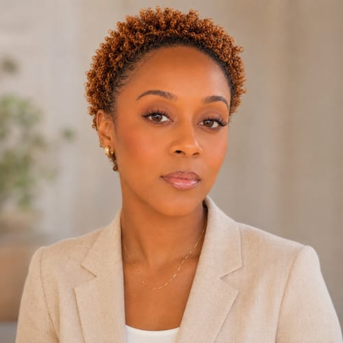 Headshot of Kelita Lugg, LCSW