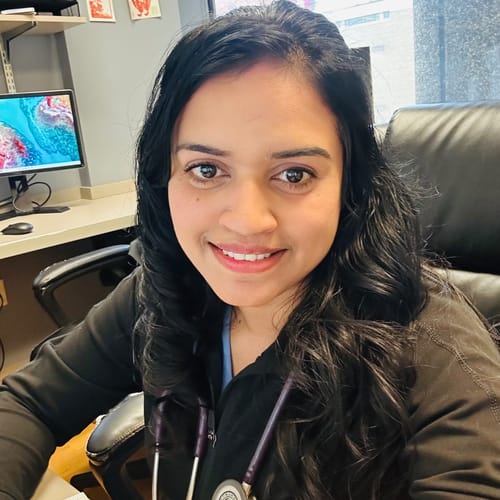 Headshot of Steffy Mathew, CRNP