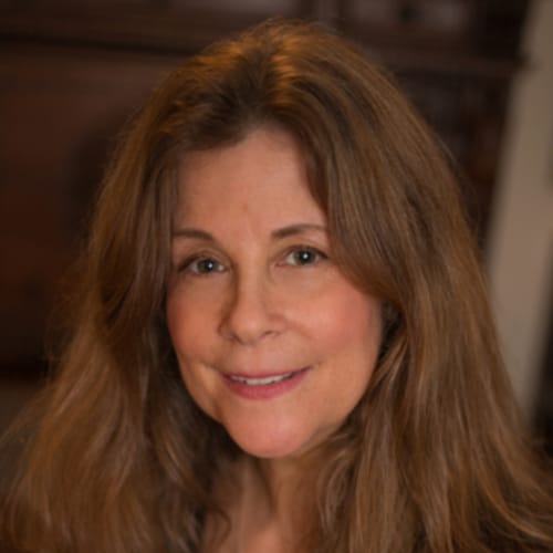 Headshot of Stephanie Carlson, CP