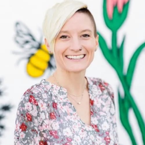 Headshot of Jeni Mose, LPCMH