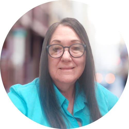 Headshot of Tonya Bolton-johnson, LPC