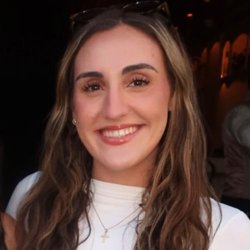 Headshot of Paolina Marano, LCSW
