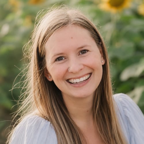 Headshot of Megan Armenta, LPCC