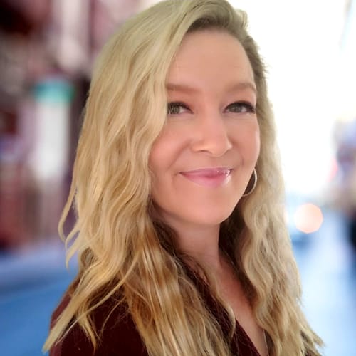 Headshot of Renae Mallett, LPC