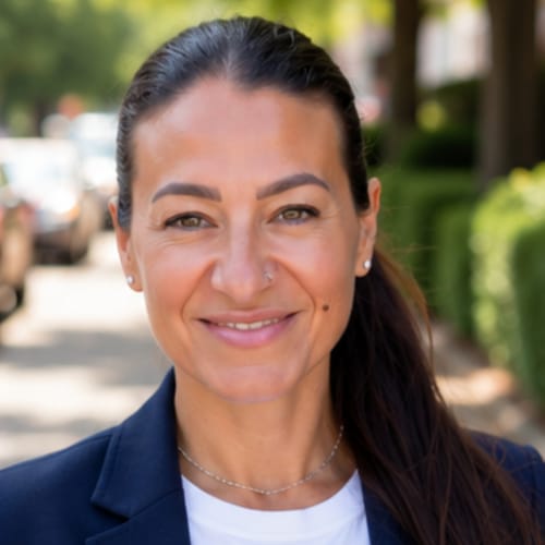 Headshot of Cathryn Brucculeri, LCSW