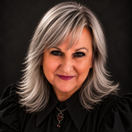 Headshot of Robin Brown, LISW_S