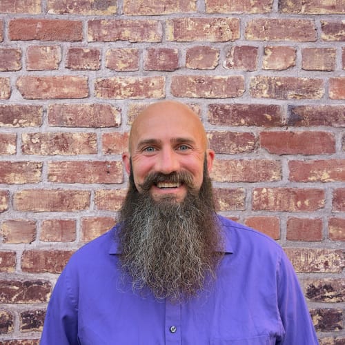Headshot of Geoffrey Hall, LCSW