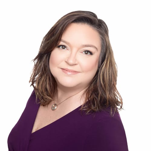 Headshot of Wendy Hall, LCSW
