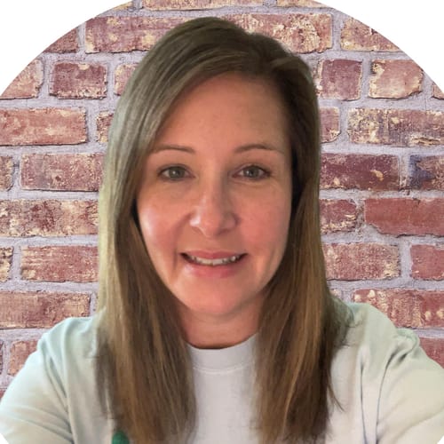 Headshot of Natalie Ziemba, LPC