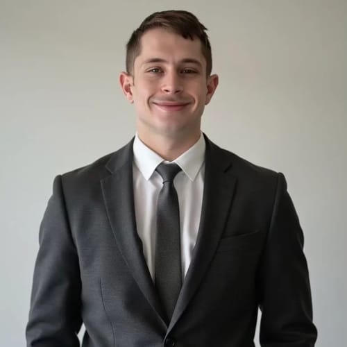 Headshot of Cooper Baron, LCSW