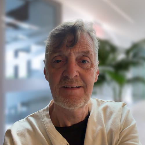 Headshot of Peter Evers, LICSW