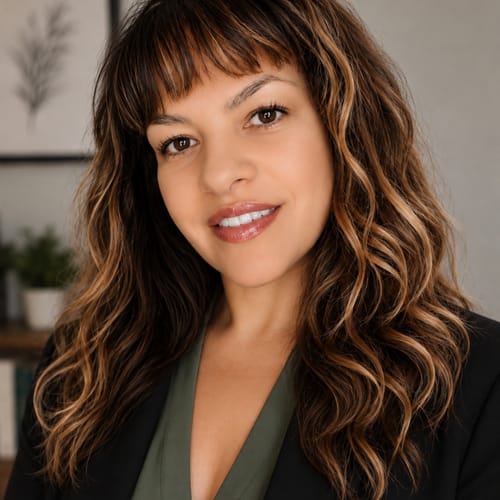 Headshot of Gina Steffens, LCSW