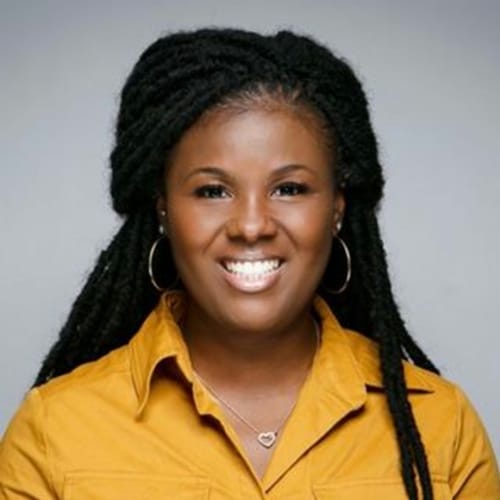 Headshot of Denetra Taylor, LMHC