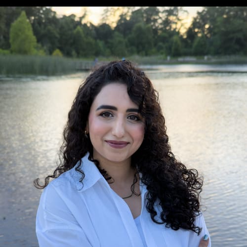 Headshot of Ruma Mian, MD
