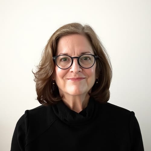 Headshot of Leslie Lass, LCSW_OUT_OF_STATE