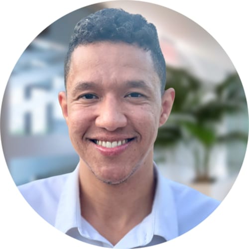 Headshot of Robert Aozora, APRN