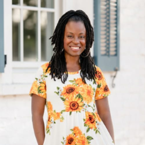 Headshot of Alyssa Scott, LMHC