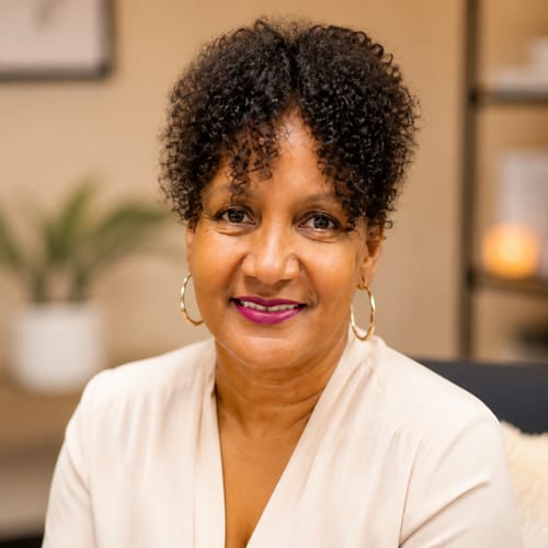 Headshot of Lisa Price, LPC