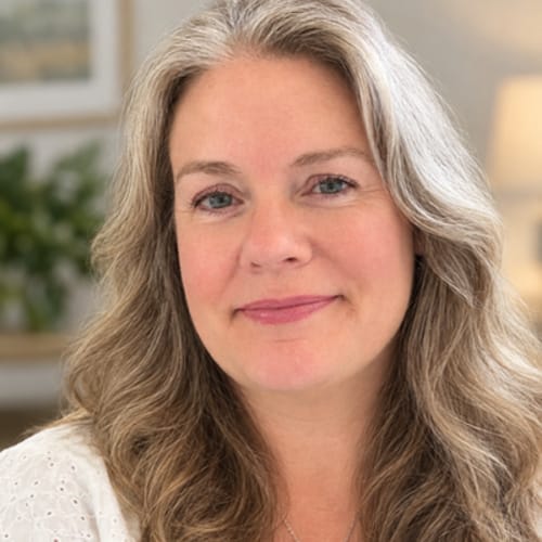 Headshot of Cheri Downs, LPC
