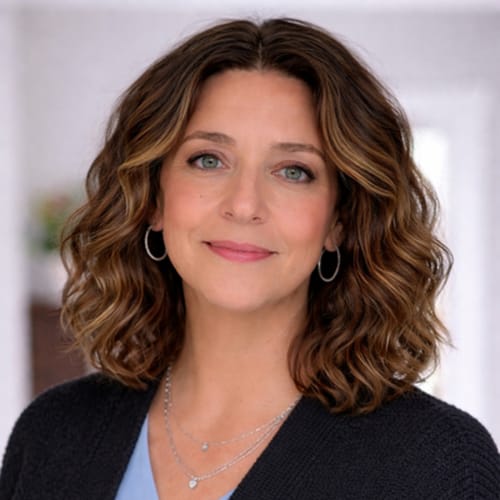 Headshot of Donica Reints, LCSW