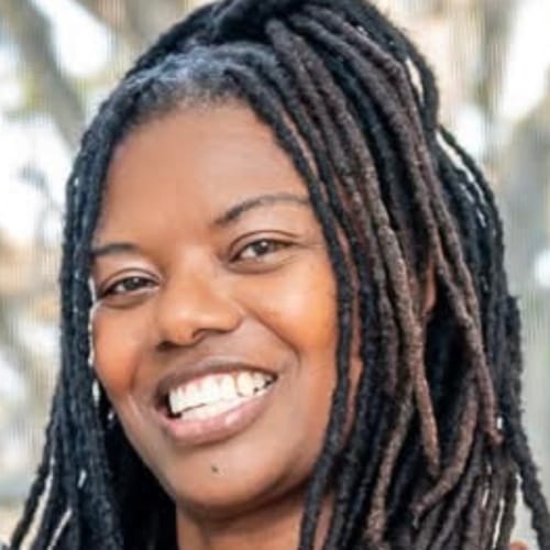 Headshot of Dawn Robinson, LPC