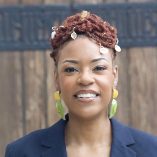 Headshot of Chaka Holley, LCSW