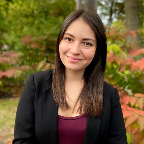 Headshot of Marina Avetisova, LPC