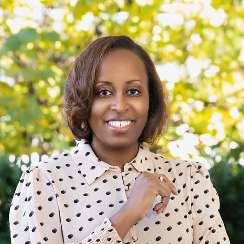 Headshot of Shanell Wyche Hodges, LCPC