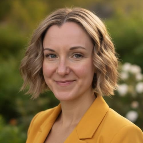 Headshot of Jamie Krauss, LPCC