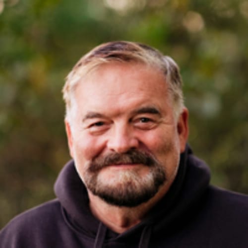 Headshot of Merle Mullins, LCSW