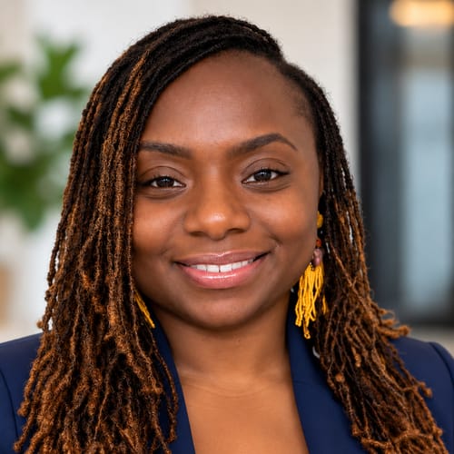Headshot of Brandi Robinson-Thomas, LCSW_OUT_OF_STATE