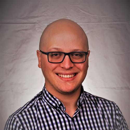 Headshot of Joshua Gibbons, LMFT