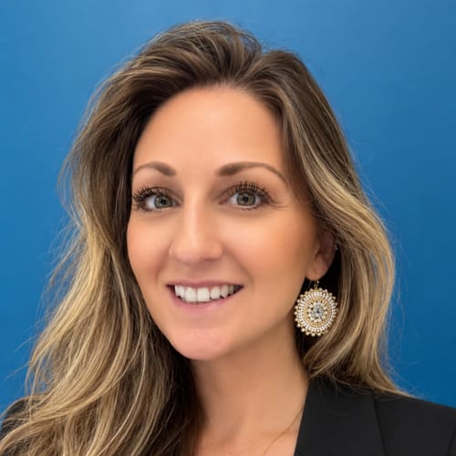 Headshot of Nicole Hennessy, LCSW