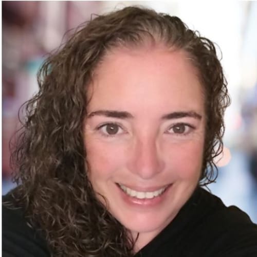 Headshot of Regina Perry, LPC