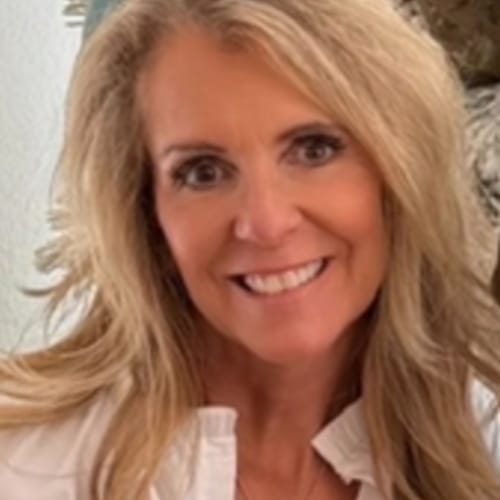 Headshot of Susan Henderson, LPC
