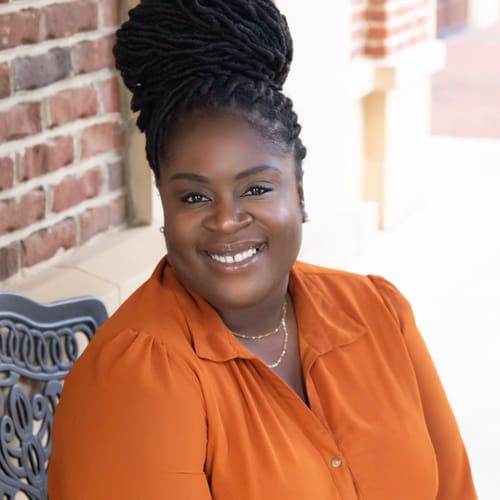 Headshot of Adetoun Adeyemo, LCSW