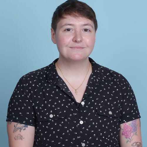 Headshot of Ash Hogle, LPC