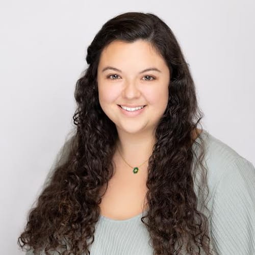 Headshot of Courtney Blackledge, LCMHC