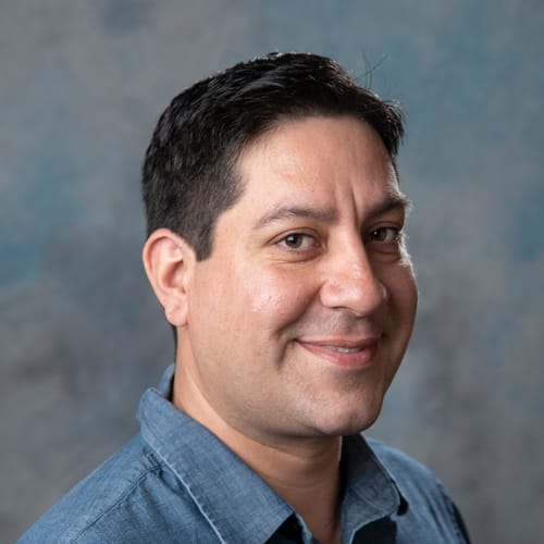 Headshot of Gerardo Salinas, LCSW