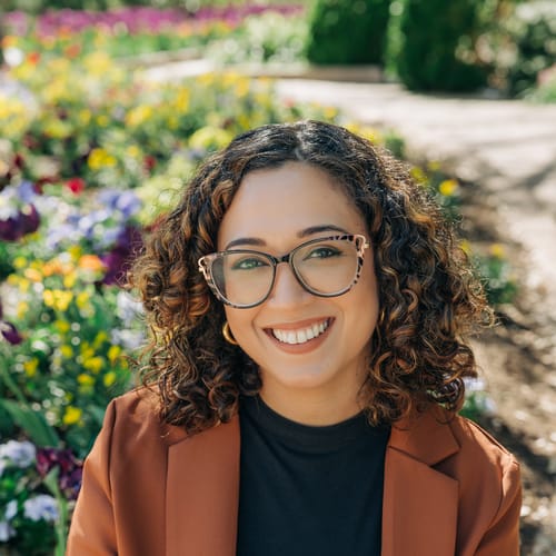 Headshot of Laura Lewis, LPC