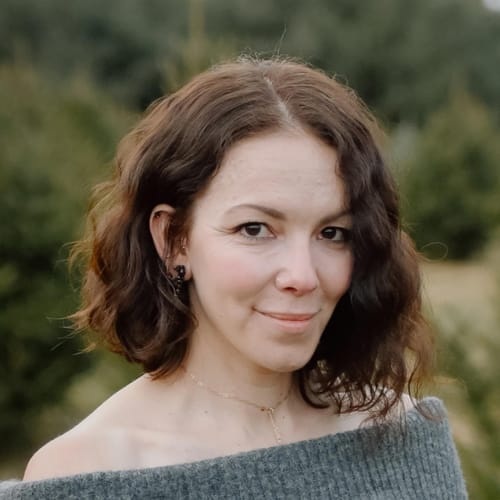Headshot of Katherine Diviaio, LCSW