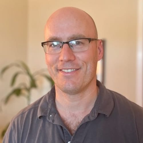 Headshot of Samuel Moglen, MFT