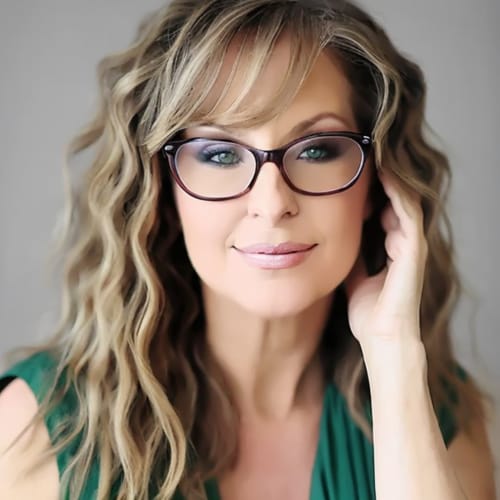 Headshot of Christina LaBond, LMSW