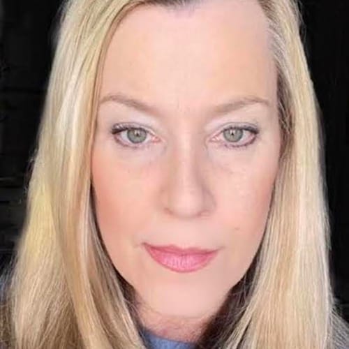 Headshot of Angela Masino, LMFT