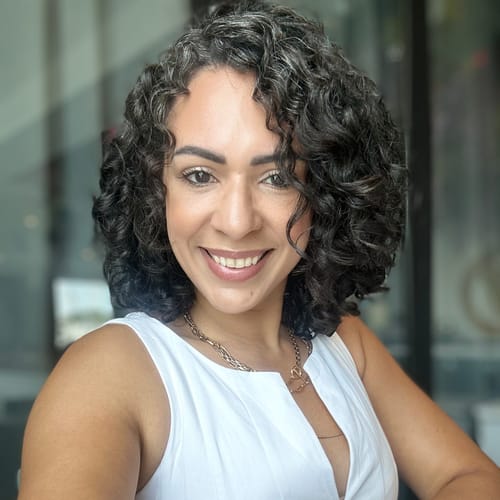 Headshot of Katherine Cruz, LCSW