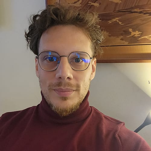 Headshot of Can Onaler, LCSW