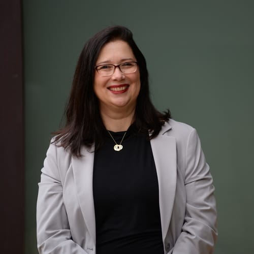 Headshot of Suzanne Marmo, LCSW